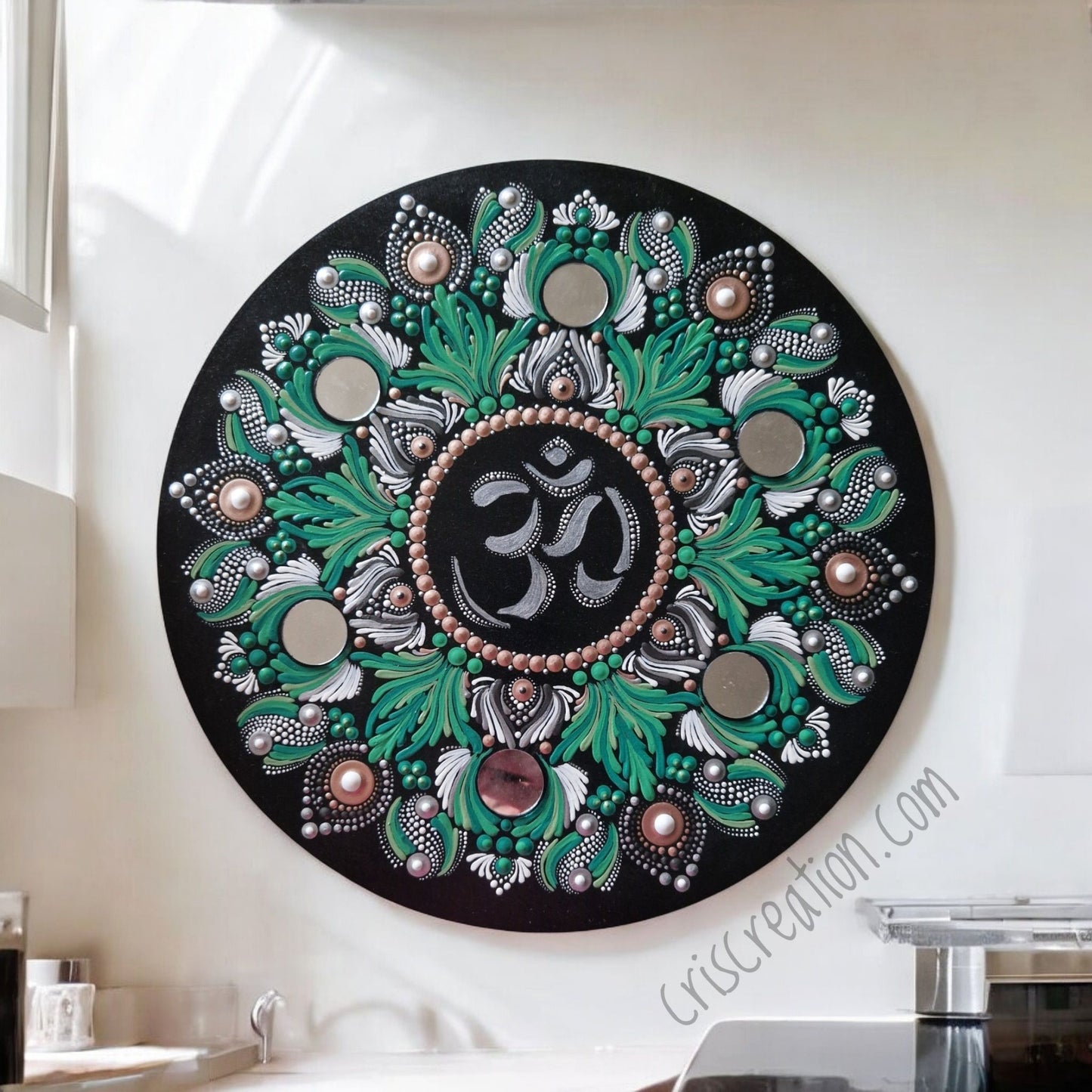 "OM" Mandala - 30 cm