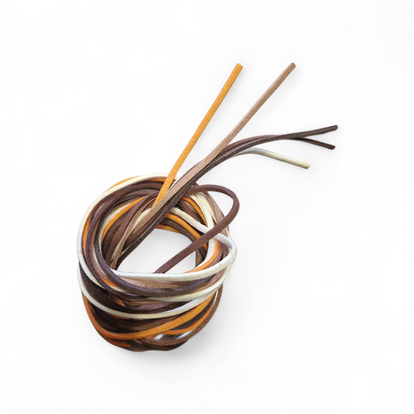 Színes bőrszálak 5 db-os/ kb 1 m-esek (3)