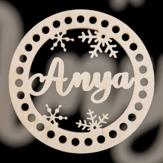 Karácsonyi dísz (körbehorgolható) - Anya - 8 cm