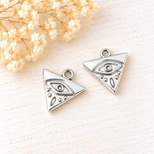 20. Charm - 1,5x1,5 cm - 2 db