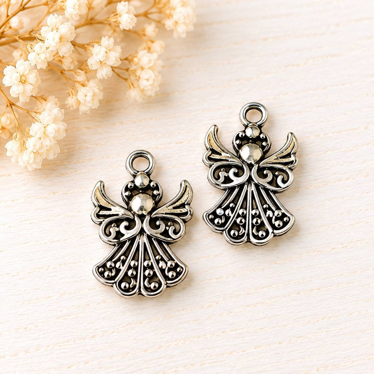22. Angyal charm - 2x1,5 cm - 2 db