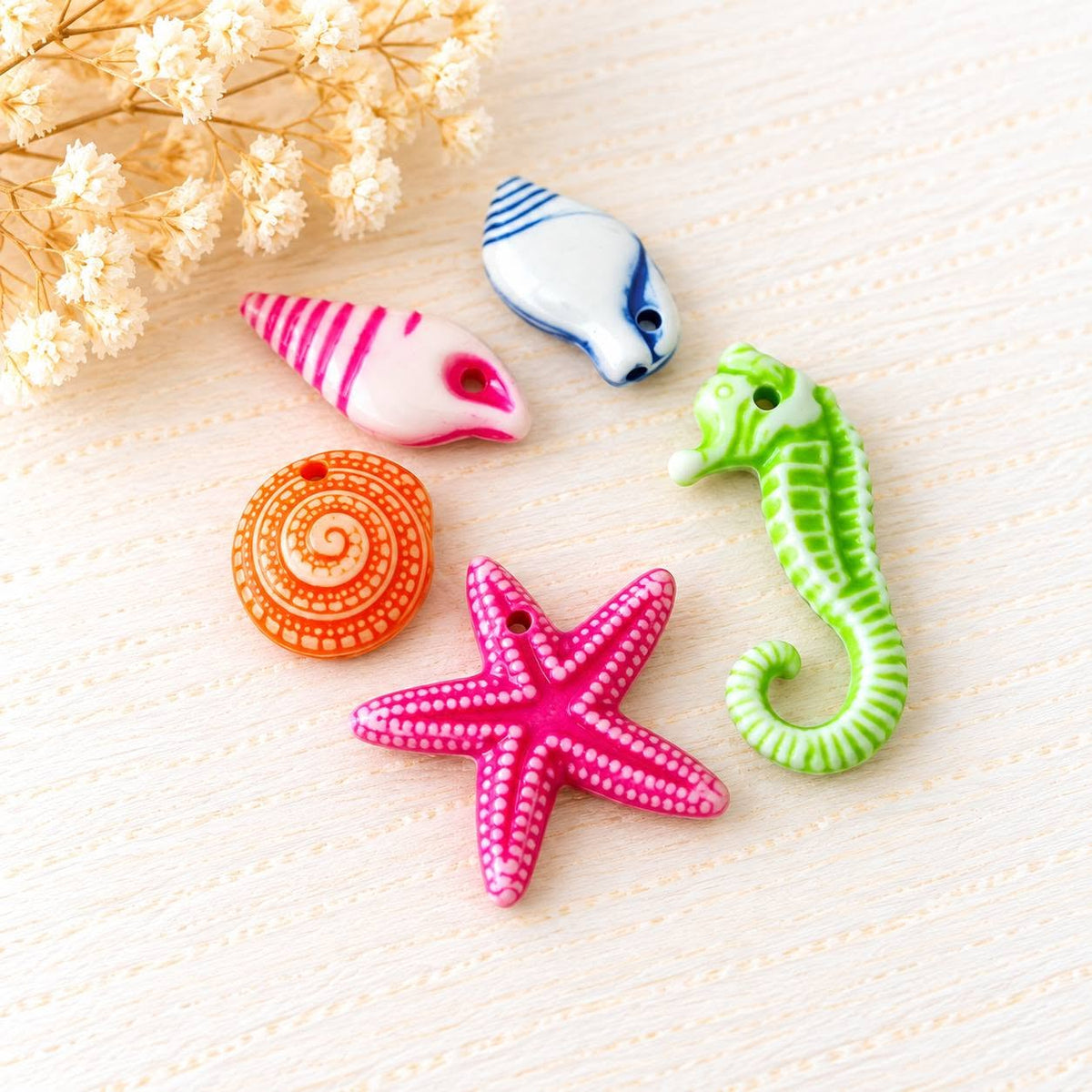33. Tengerpart stílusú charm - 5 db 1-2 cm